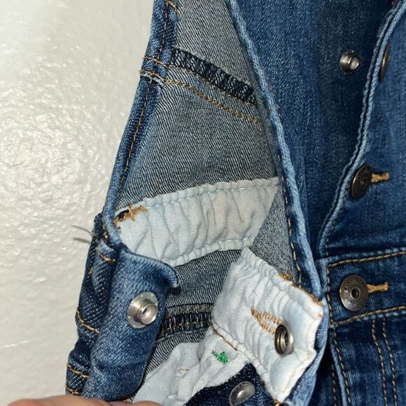 OshKosh B’gosh Toddler girl 3T bib Overalls skinny fit Denim Blue Jeans - Picture 6 of 8